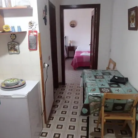 Lembo Bed & Breakfast *